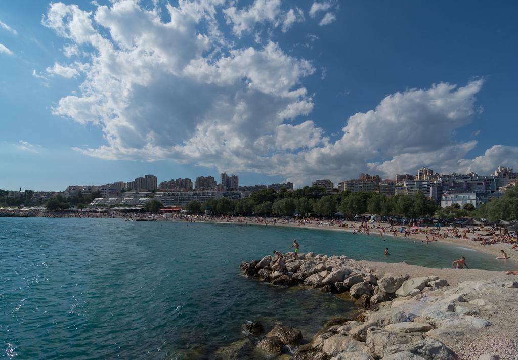 Luxury Rooms Near The Beach1 Split Exterior photo